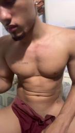 Novinhorj01 webcam model stream image