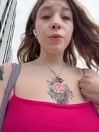 mini_moona webcam model stream image