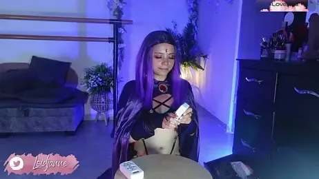 Loidjanne webcam model stream image