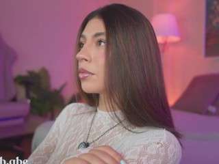 innanaa webcam camsoda model stream image