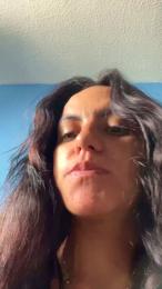 karola_061 webcam model stream image