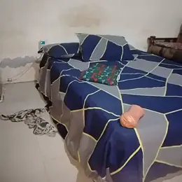 My_World webcam model stream image