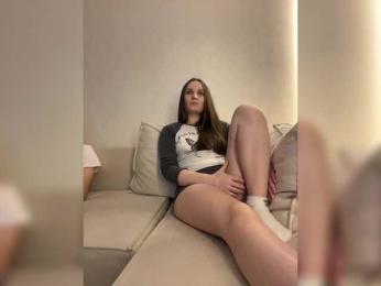 Annafirepussy webcam bongacams model stream image