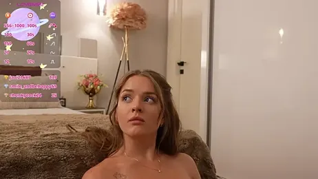 lunaaauraaaa webcam stripchat model stream image