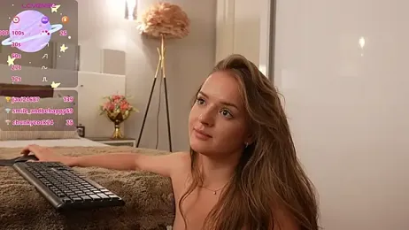 lunaaauraaaa webcam model stream image