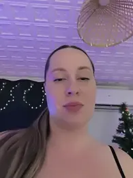 Mona_Plus webcam model stream image