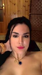sally_x webcam model stream image