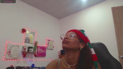 BustyXMilf webcam model stream image