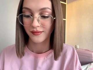 jenniekalkwarf webcam model stream image