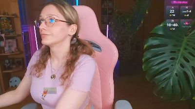 LunaNicole webcam model stream image