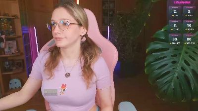 LunaNicole webcam model stream image