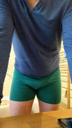 a_p_hot webcam model stream image