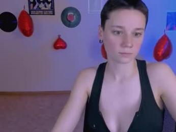 emi_fade webcam model stream image