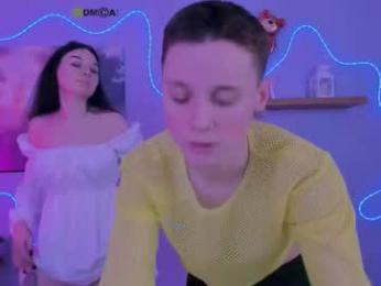 emi_fade webcam model stream image