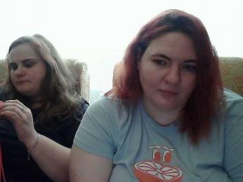 HollyXEva webcam model stream image