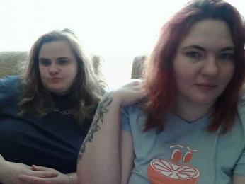 HollyXEva webcam model stream image