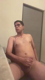 HornyMztBoee webcam model stream image