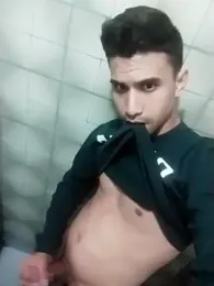 Camachito332 webcam model stream image