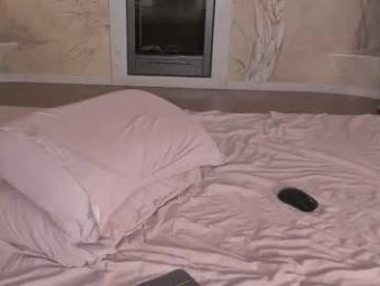 stranggee webcam model stream image