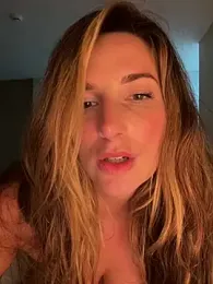 Thescorpionfr_ webcam model stream image