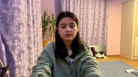 SaintMari webcam model stream image