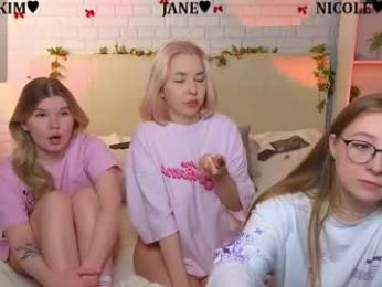 _ramune_ webcam model stream image