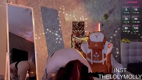 LolyMolli webcam model stream image