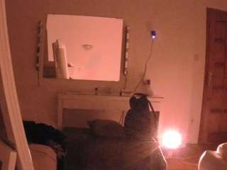 voyeurcam-julmodels-living-6 webcam model stream image