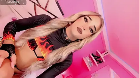 Ariia-janee webcam stripchat model stream image