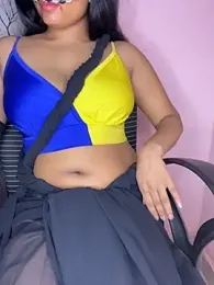 Cute-Samayra webcam stripchat model stream image