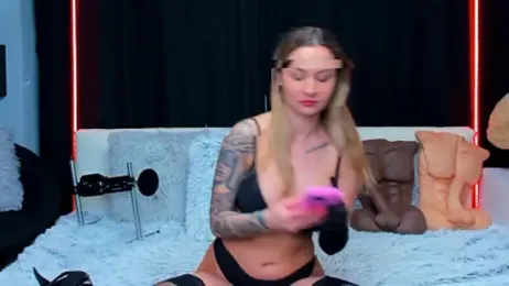 BlondeRiderxxx webcam stripchat model stream image