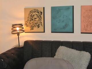 Bradley Martin webcam model stream image