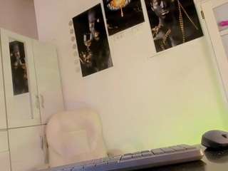 alexia-corleoni webcam model stream image