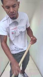 adambrosk_24 webcam model stream image