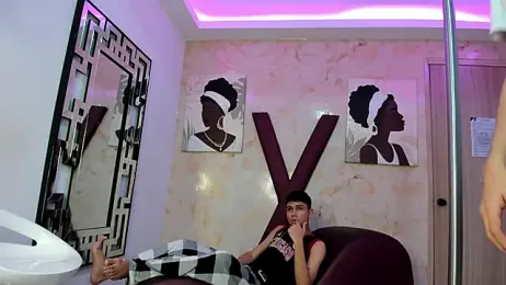 TWINKS_FRIENDS webcam model stream image