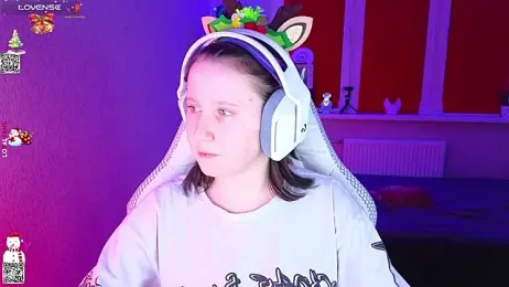 mon_lola webcam model stream image