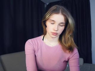 Brittany Stumpf webcam model stream image