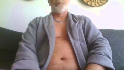 Marc33000 webcam model stream image