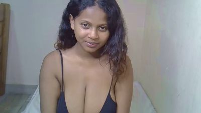 Rywanna webcam model stream image