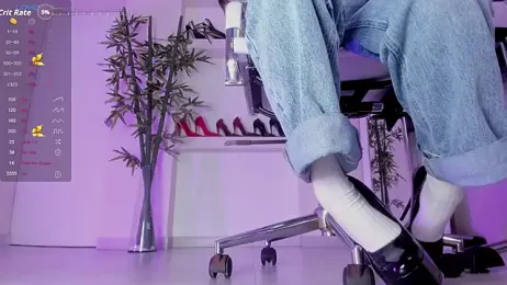 hannah_howeell__ webcam model stream image