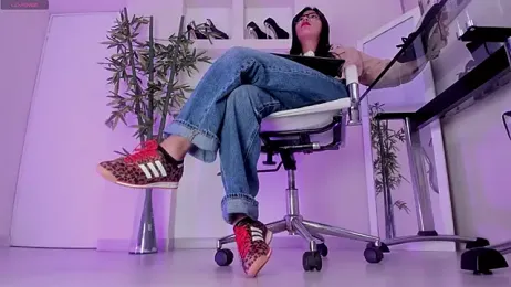 hannah_howeell__ webcam model stream image