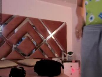 aron_cruz12 webcam chaturbate model stream image