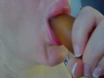 Leysun7 webcam model stream image