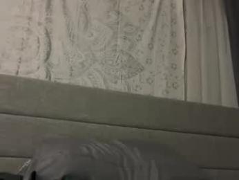 blue_eyed_beau webcam model stream image