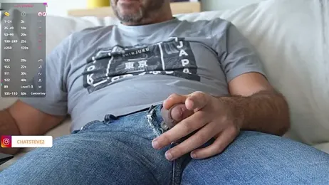 _MrPrecum_ webcam model stream image