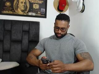 Blade Strong webcam model stream image