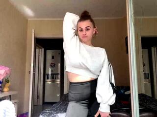 Madelene Harbough webcam flirt4free model stream image