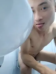 Barau_8x webcam stripchat model stream image