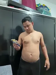 Danimiles webcam model stream image