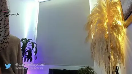 antonella_dom1 webcam stripchat model stream image